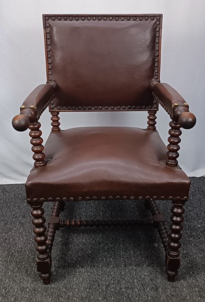 Gründerzeit Armlehnstuhl 1880-1900 Historismus Leder Spulenbeine Original