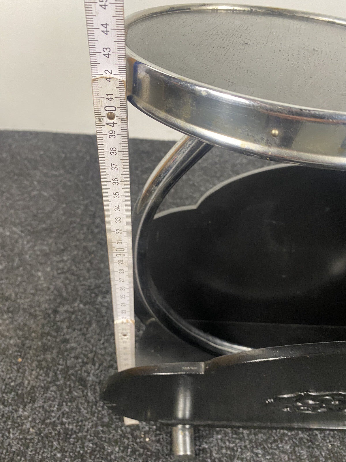 Rauchertisch Zeitungsständer Stahlrohrmöbel Bauhaus  Aschenbecher