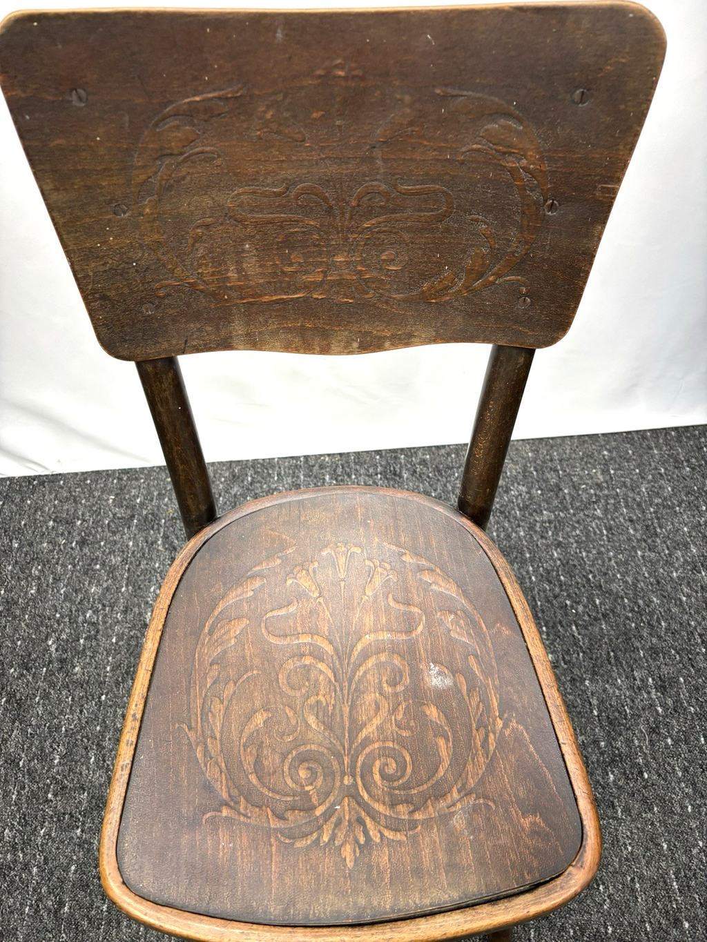 1 von 5 Mundus (ehem. Thonet) für Bastler Kaffeehausstuhl  Prägesitz Art Deco