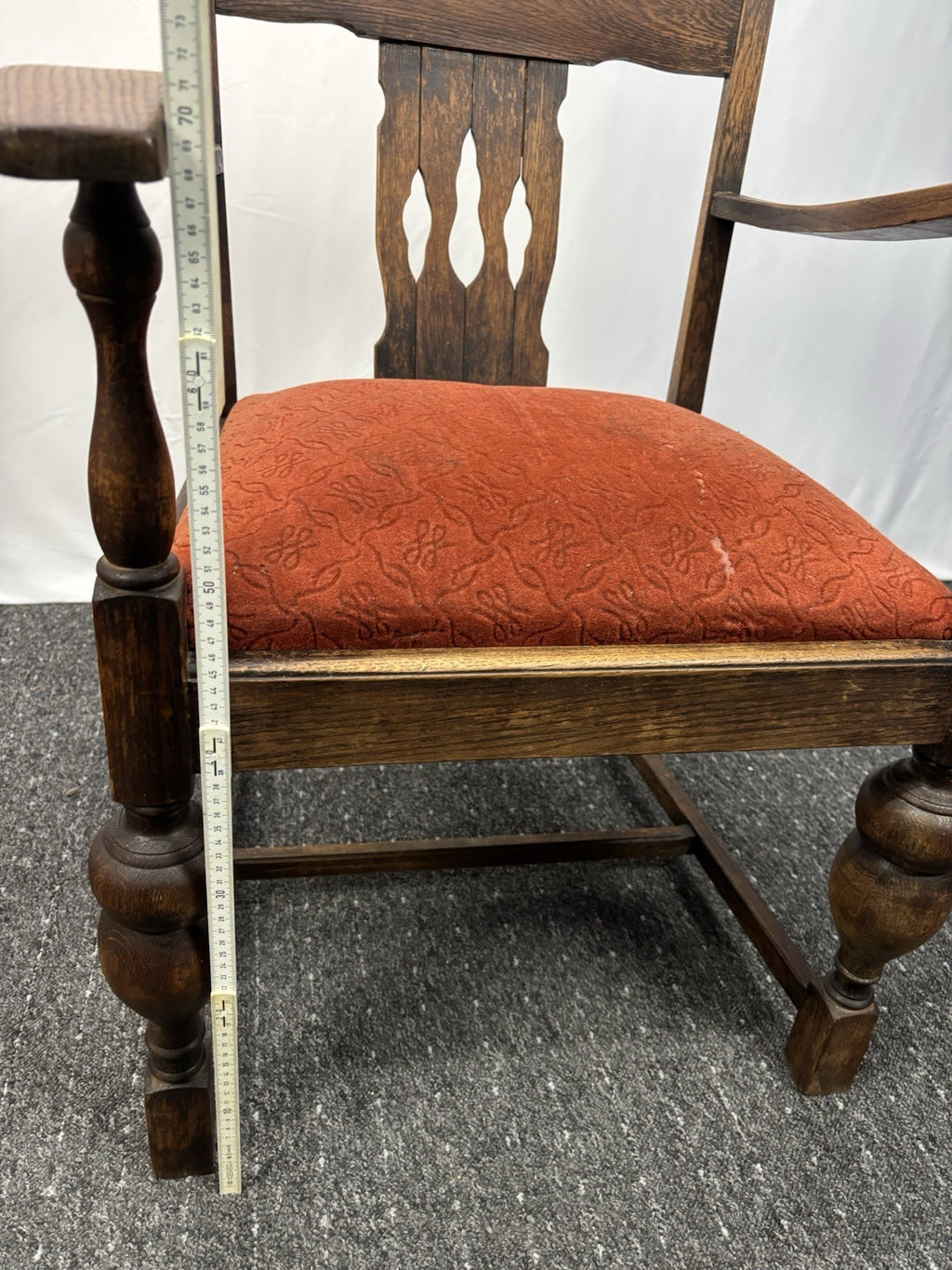 1 von 2 Esszimmer Armlehnstuhl Eiche massiv Art Deco Bauhaus Antik